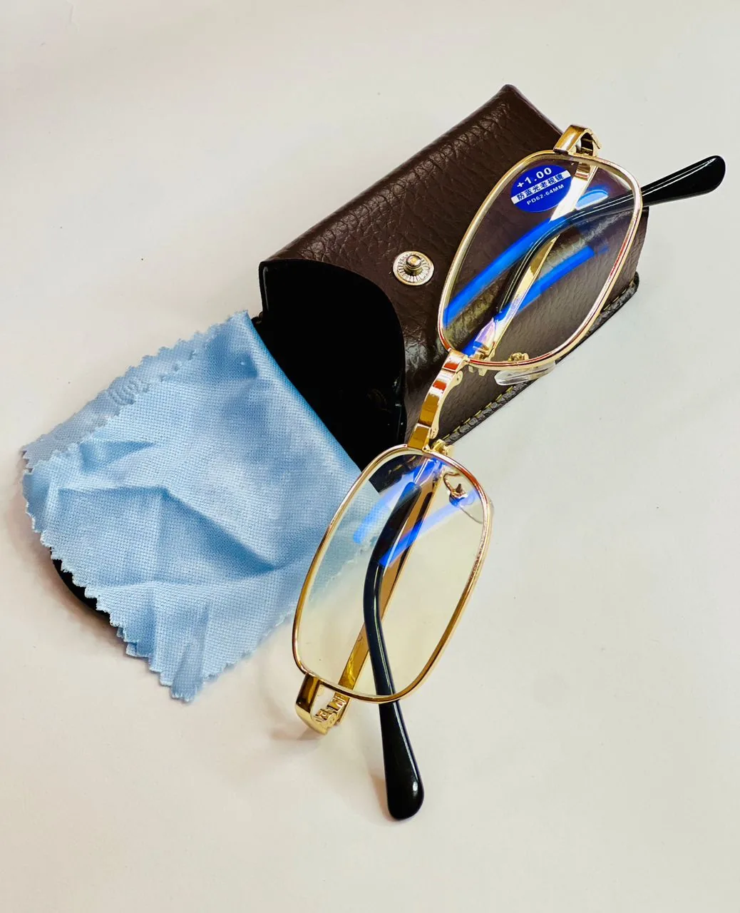 Far and near glasses customer photo